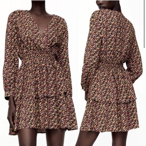 Zara Ditsy Floral‎ Surplice V Neck Ruffle Dress M - Picture 2 of 8